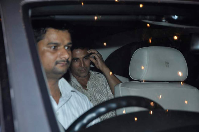 'बिग बी' की पार्टी में जुटे सितारे | अनदेखे बिग बी...