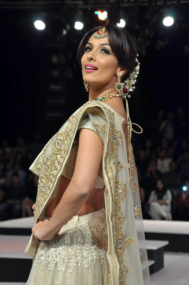 ब्लेंडर्स प्राइड फैशन टूर 2012 में हसीनों का जलवा  | ग्लैमर का तड़का