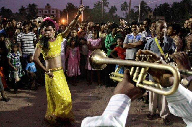 देशभर में छठ पूजा की धूम | छठ पूजा पर हादसा