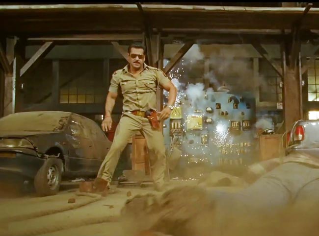 तस्वीरों में 'दबंग 2' की कहानी | सोनाक्षी की अनदेखी तस्वीरें