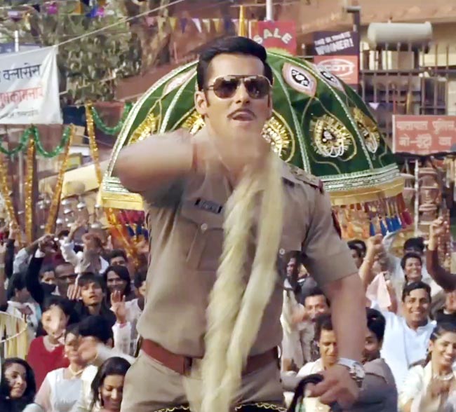 तस्वीरों में 'दबंग 2' की कहानी | सोनाक्षी की अनदेखी तस्वीरें