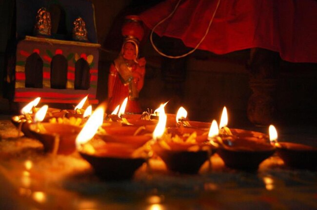 13 नवंबर: तस्‍वीरों में दिनभर की बड़ी खबरें | पढ़ें