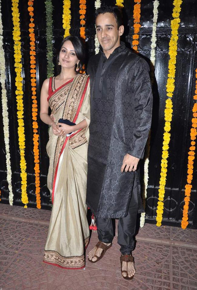 एकता कपूर की पार्टी में सितारों का मेला | ग्लैमर का तड़का