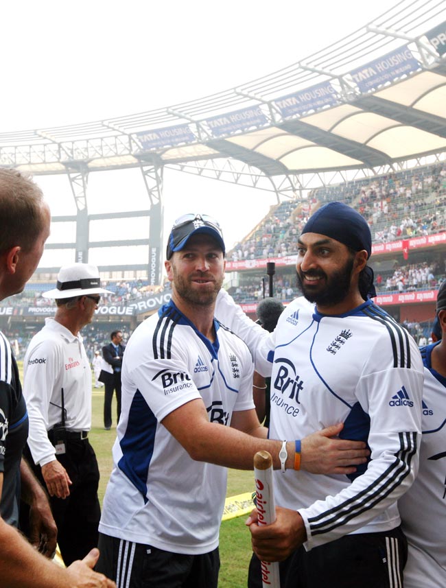 इंग्लैंड ने टीम इंडिया को बुरी तरह रौंदा