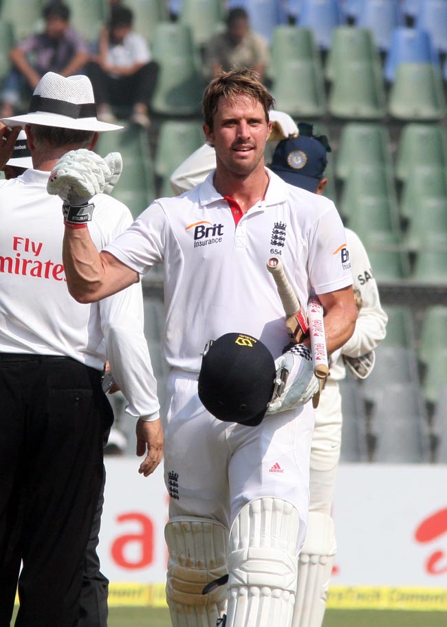 इंग्लैंड ने टीम इंडिया को बुरी तरह रौंदा