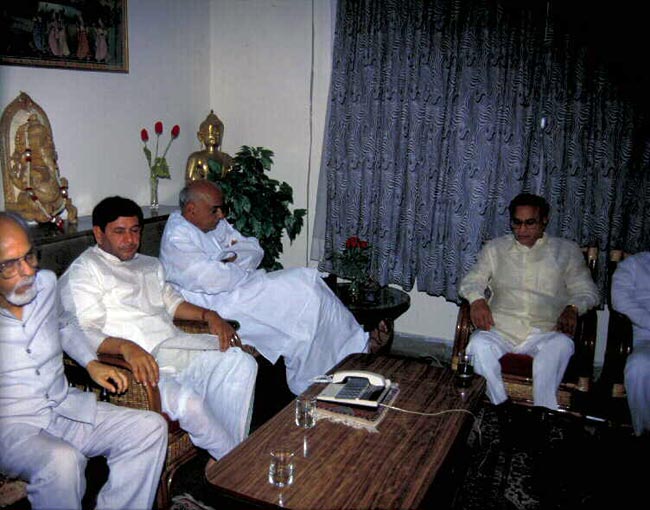 तस्‍वीरों में इंद्र कुमार गुजराल का व्‍यक्तित्‍व...