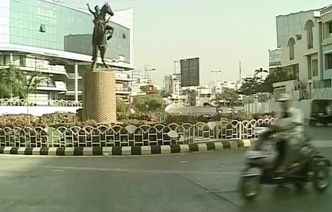 गुजरात चुनाव: मुद्दा औद्योगिक विकास का