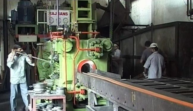 गुजरात चुनाव: मुद्दा औद्योगिक विकास का