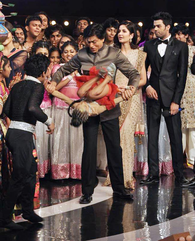 ...जब शाहरुख, कैटरीना, अनुष्का ने मिलकर मचाई धूम