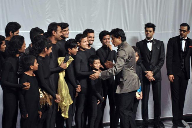 ...जब शाहरुख, कैटरीना, अनुष्का ने मिलकर मचाई धूम