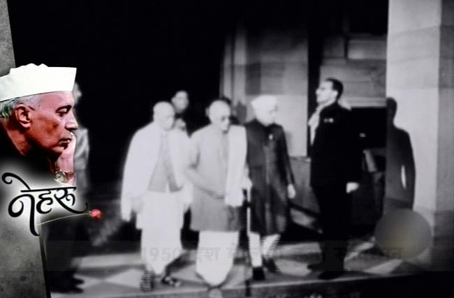 आज भी सबके दिलों में जिंदा हैं पंडित जवाहरलाल नेहरू...