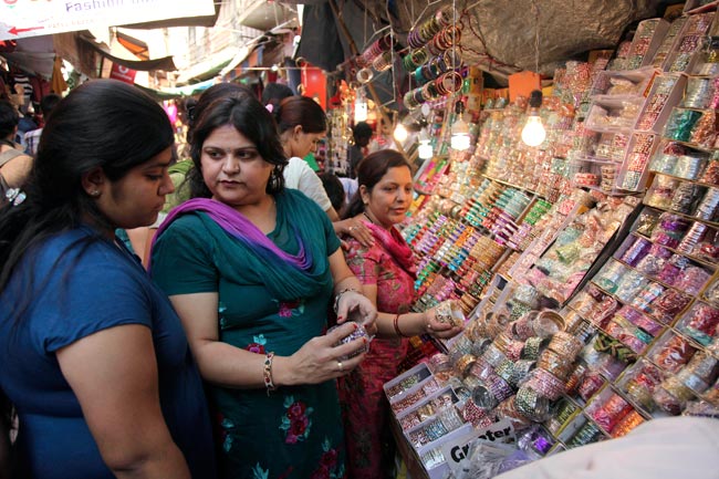 सुहाग की सलामती का पर्व करवाचौथ