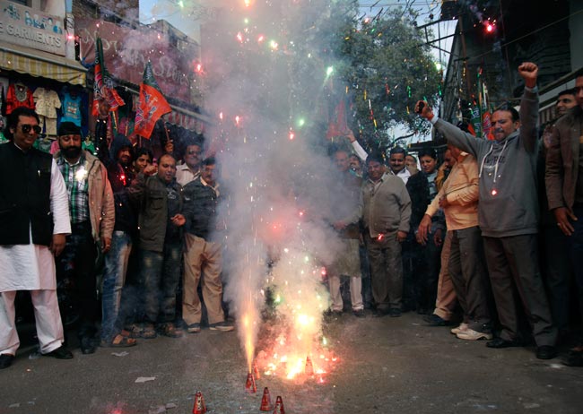 कसाब को फांसीः देशभर में मना जश्न | कसाब को फांसी