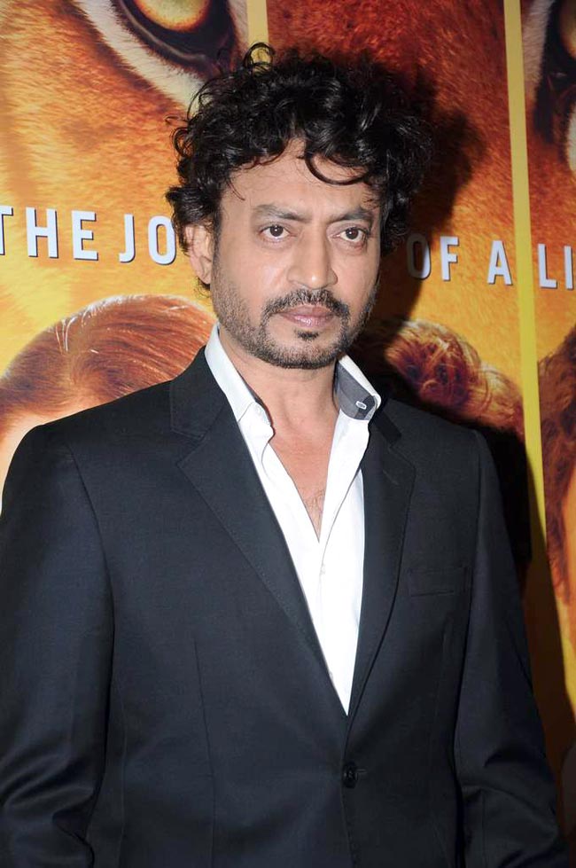 फिल्‍म 'लाइफ ऑफ पाई' का प्रीमियर...| कवर पेज पर सितारे