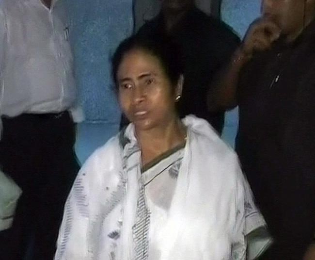 19 नवंबर 2012: तस्वीरों में दिनभर की बड़ी खबरें