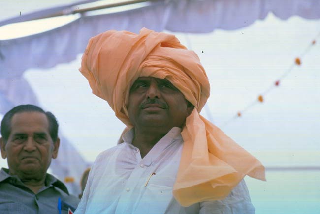 मुलायम सिंह यादव को हैप्पी बर्थडे