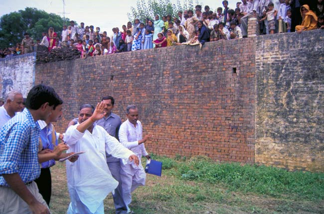 मुलायम सिंह यादव को हैप्पी बर्थडे