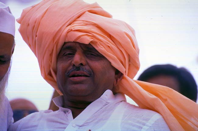 मुलायम सिंह यादव को हैप्पी बर्थडे