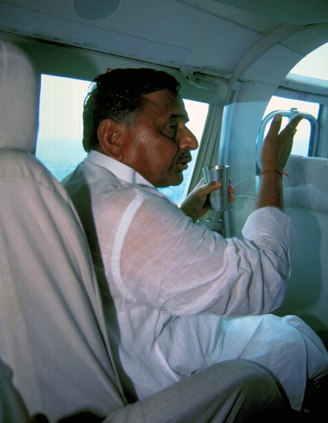 मुलायम सिंह यादव को हैप्पी बर्थडे