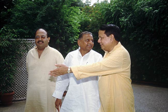 मुलायम सिंह यादव को हैप्पी बर्थडे