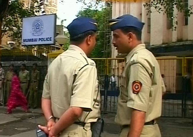 तस्वीरों में 30 नवंबर 2012 की बड़ी खबरें | पढ़ें