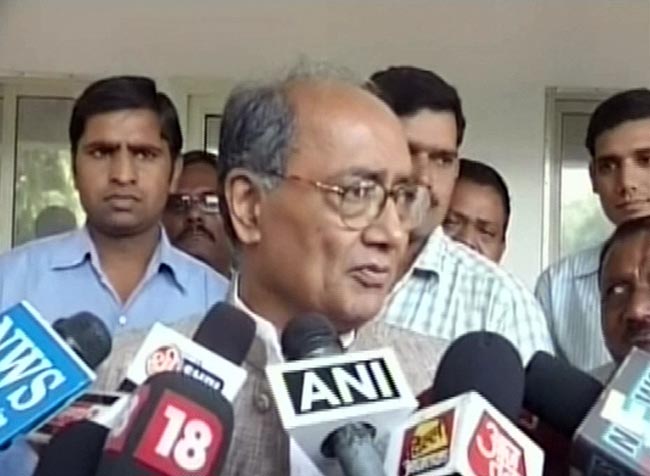 तस्वीरों में 29 नवंबर 2012 की बड़ी खबरें | पढ़ें