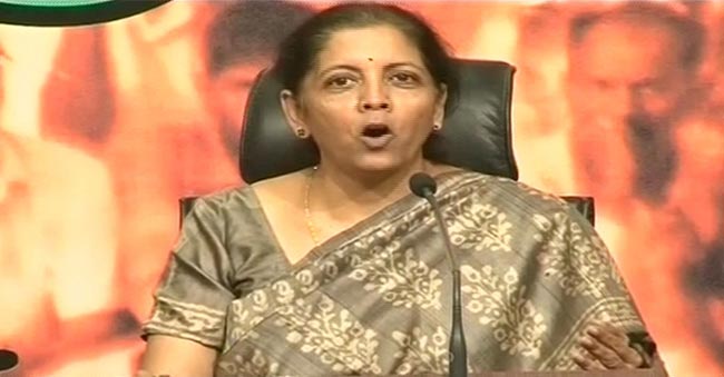 24 नवंबर 2012: तस्वीरों में दिनभर की बड़ी खबरें | पढ़ें