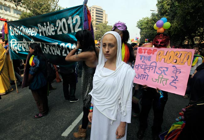 समलैंगिक अधिकारों को लेकर दिल्‍ली में परेड