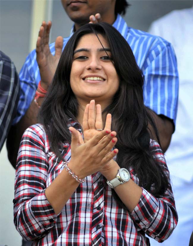 पहले टेस्‍ट में भारत ने इंग्‍लैंड को 9 विकेट से रौंदा