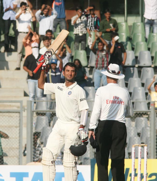 टीम इंडिया के लिए 'तारणहार' बने चेतेश्वर पुजारा