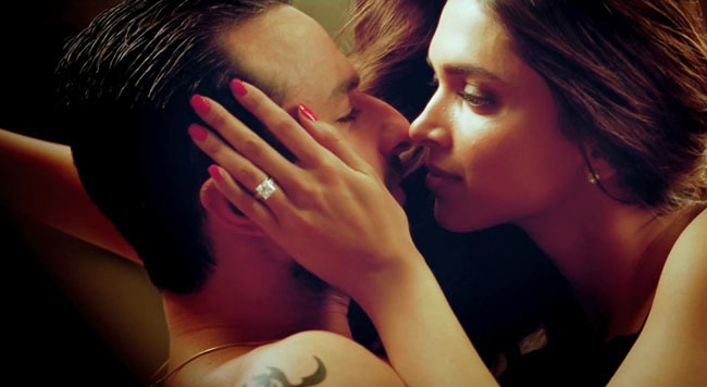 'रेस 2' में दीपिका, सैफ और जॉन का धमाल | दीपिका के जलवे