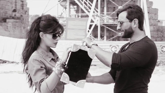 'रेस 2' में दीपिका, सैफ और जॉन का धमाल | दीपिका के जलवे