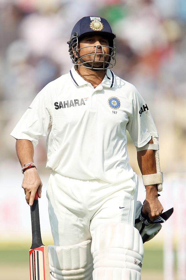 पहले टेस्‍ट में भारत ने इंग्‍लैंड को 9 विकेट से रौंदा