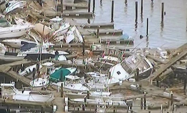 देखें 'सैंडी' के कहर और विध्वंस की तस्वीरें