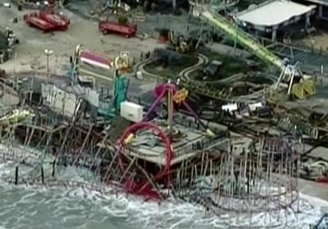 देखें 'सैंडी' के कहर और विध्वंस की तस्वीरें