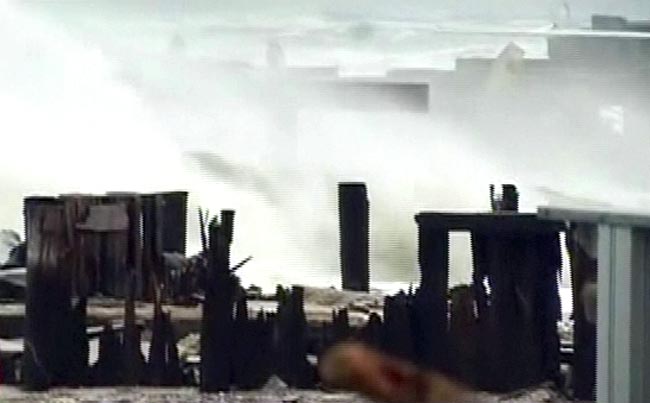 देखें 'सैंडी' के कहर और विध्वंस की तस्वीरें