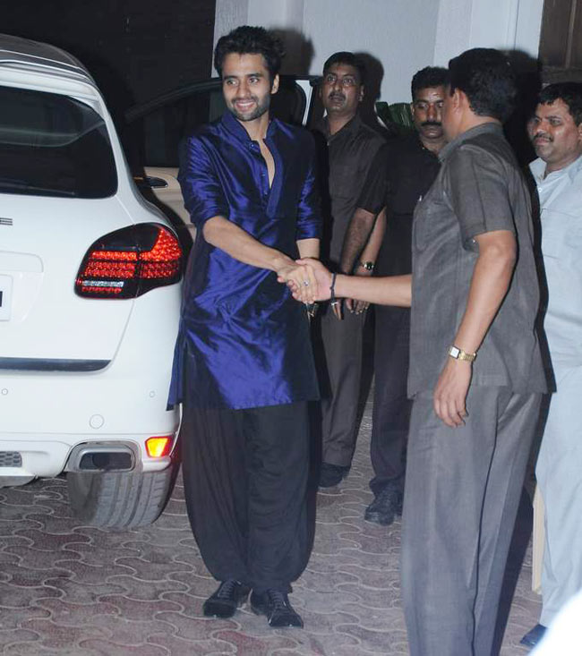 शिल्पा की दिवाली पार्टी में सितारों का जमावड़ा | शिल्‍पा शेट्टी