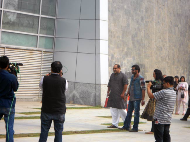 प्रमोशन में जुटी 'सन ऑफ सरदार' की टीम | फर्स्ट लुक