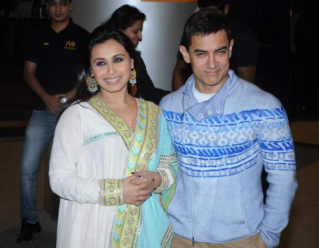 फिल्‍म 'तलाश' के प्रीमियर में उमड़ा बॉलीवुड | फर्स्‍ट लुक