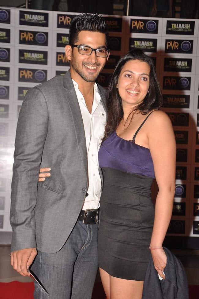 फिल्‍म 'तलाश' के प्रीमियर में उमड़ा बॉलीवुड | फर्स्‍ट लुक