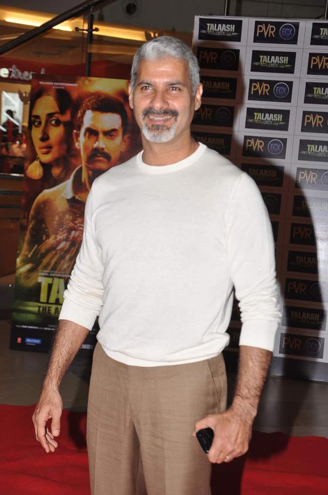 फिल्‍म 'तलाश' के प्रीमियर में उमड़ा बॉलीवुड | फर्स्‍ट लुक