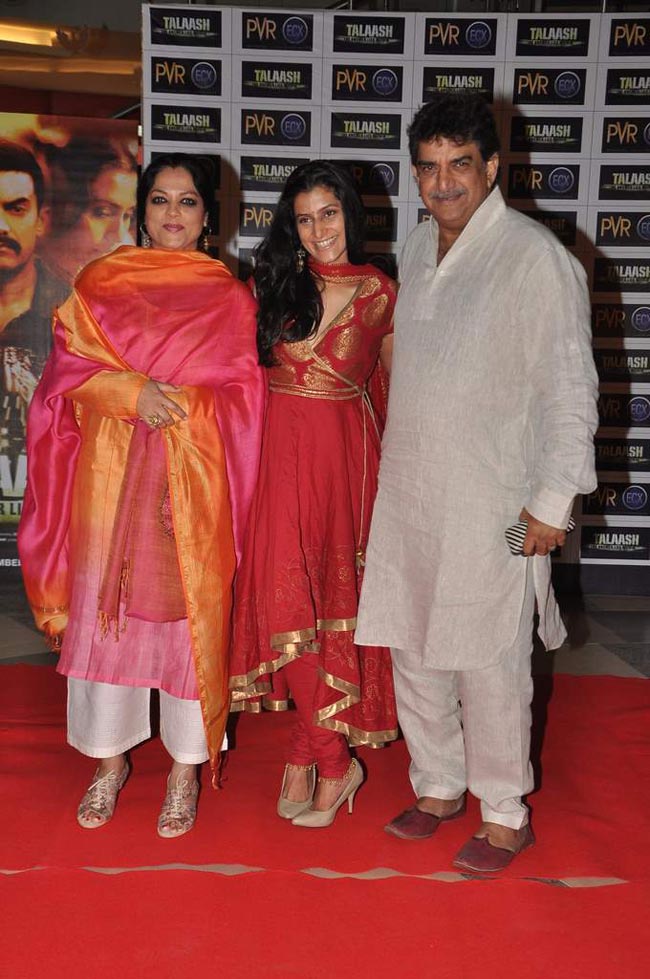 फिल्‍म 'तलाश' के प्रीमियर में उमड़ा बॉलीवुड | फर्स्‍ट लुक