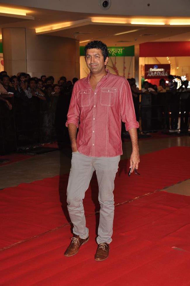 फिल्‍म 'तलाश' के प्रीमियर में उमड़ा बॉलीवुड | फर्स्‍ट लुक