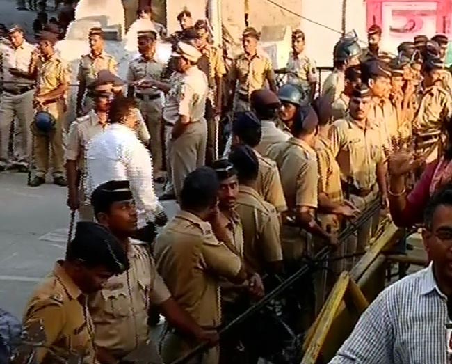 बाल ठाकरे का निधन, शोकाकुल हुआ पूरा देश