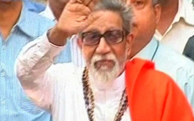 16 नवंबर 2012: तस्वीरों में दिनभर की बड़ी खबरें | पढ़ें