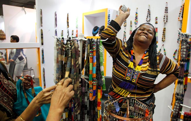 नए अनुभव दे गया बहुरंगी ट्रेड फेयर  |  इको फ्रैंडली घर