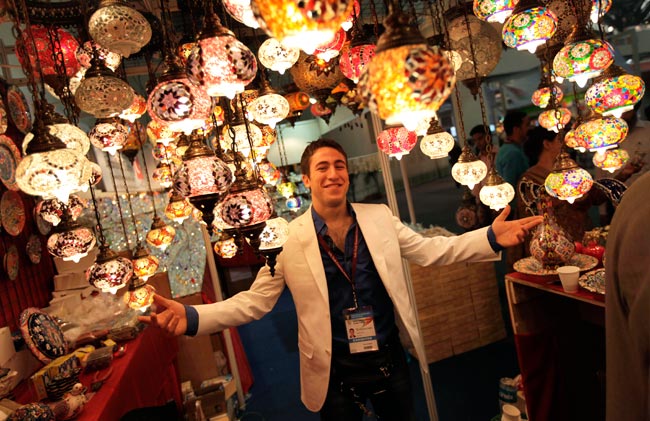 नए अनुभव दे गया बहुरंगी ट्रेड फेयर  |  इको फ्रैंडली घर