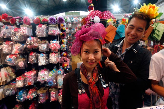 नए अनुभव दे गया बहुरंगी ट्रेड फेयर  |  इको फ्रैंडली घर