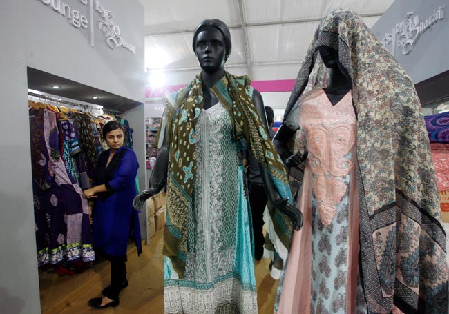 नए अनुभव दे गया बहुरंगी ट्रेड फेयर  |  इको फ्रैंडली घर