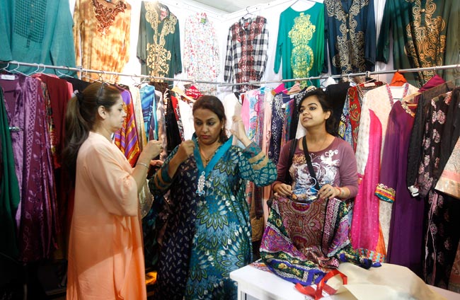 नए अनुभव दे गया बहुरंगी ट्रेड फेयर  |  इको फ्रैंडली घर